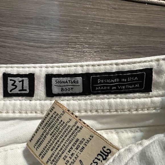 Miss Me Jeans Womens 31 White Boot Bootcut Flap Pocket Low Rise Denim - Picture 6 of 7